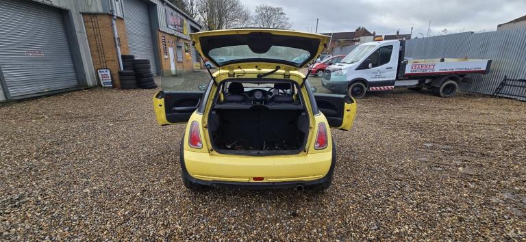 MINI HATCH 1.6 One Hatch 2005