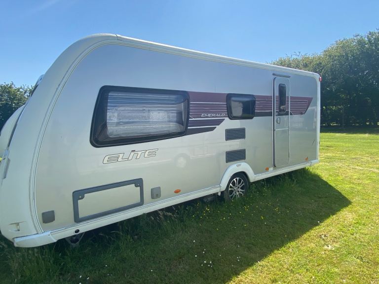 Caravan Tourer Sterling elite emerald 4 berth