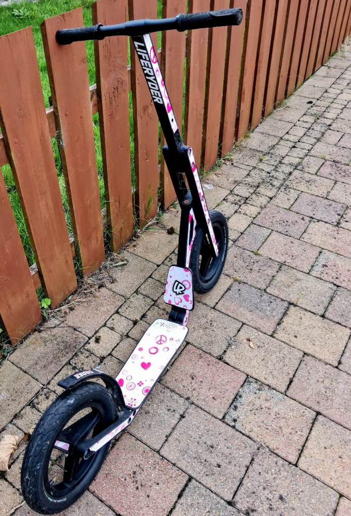 Infinity scooter