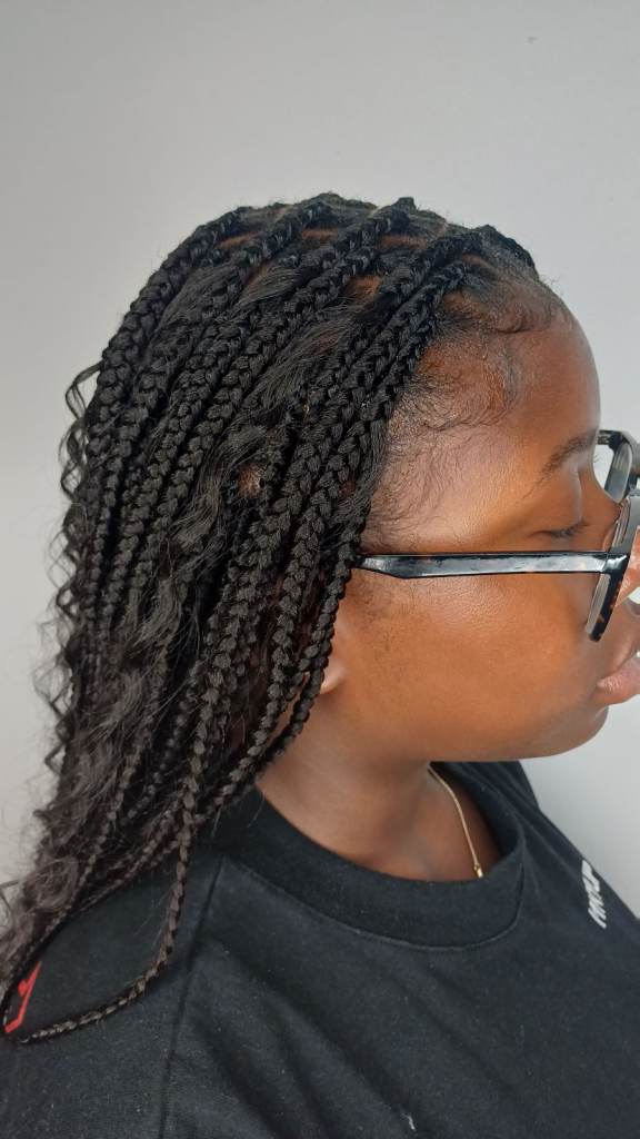 Afro Caribbean & European hairdresser/hairstylist