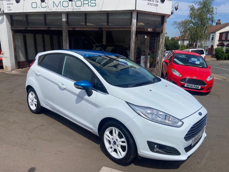 2017 Ford Fiesta 1.25 16v Zetec White Spring Edition 5-Dr Sat Nav