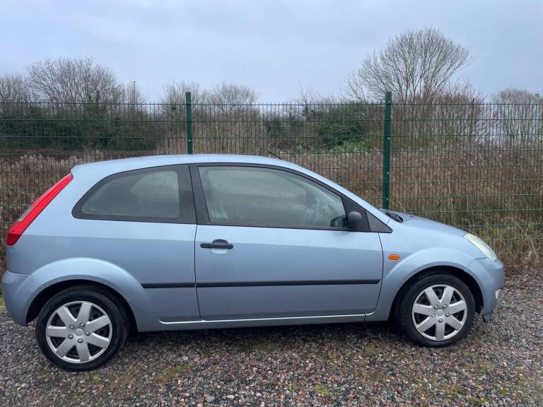 FORD FIESTA 1.2 STYLE 55 REG BLUE 3 DOOR MOT MAY 14TH 2026 LOW INSURANCE 45+MPG