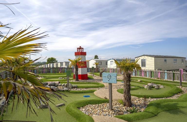 Looking for the perfect coastal retreat? This Delta Resort could be your ideal getaway!