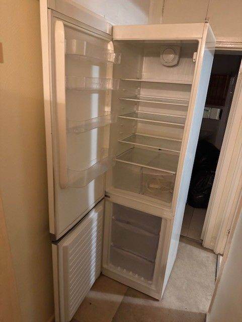 Zanussi Tall Fridge Freezer