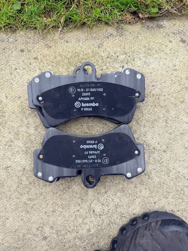 Brembo front brake pads