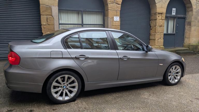 2011 BMW 3 Series 320d [184] SE 4dr Step Auto SALOON Diesel Automatic