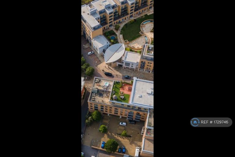 2 bedroom flat in Hills Road, Cambridge, CB2 (2 bed) (#1729746)