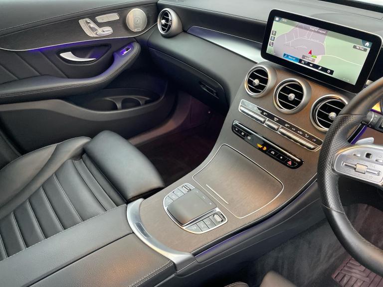 2021 Mercedes-Benz GLC 2.0 GLC300d AMG Line (Premium Plus) SUV 5dr Diesel G-Tronic+ 4MATIC Euro 6...