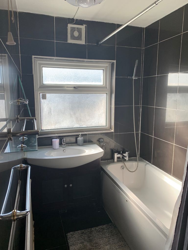 Large Room to Rent Barking/Upney Area