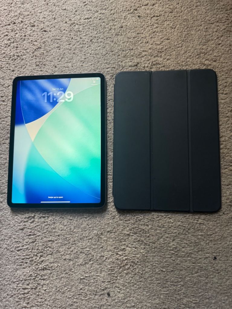 Apple iPad Pro 1st Generation 11” 256GB Grey