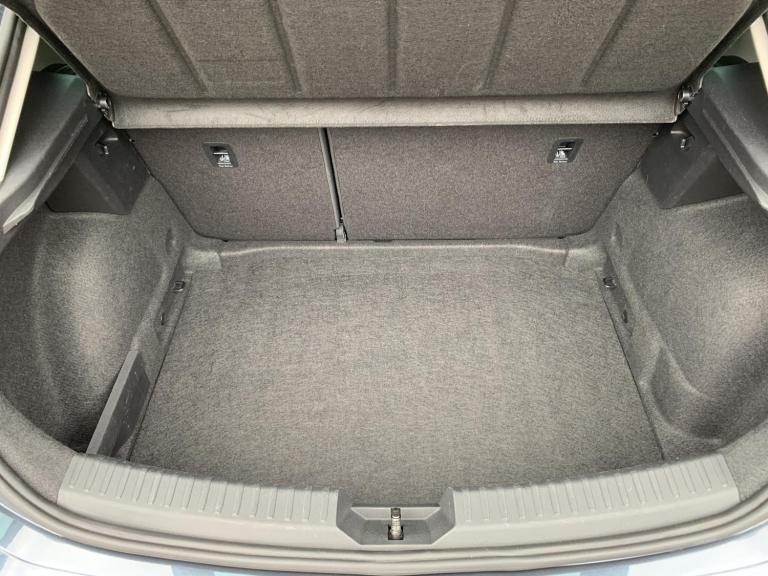 2021 SEAT Leon 1.5 TSI EVO SE Dynamic Hatchback 5dr Petrol Manual Euro 6 (s/s) (130 ps) Hatchback...