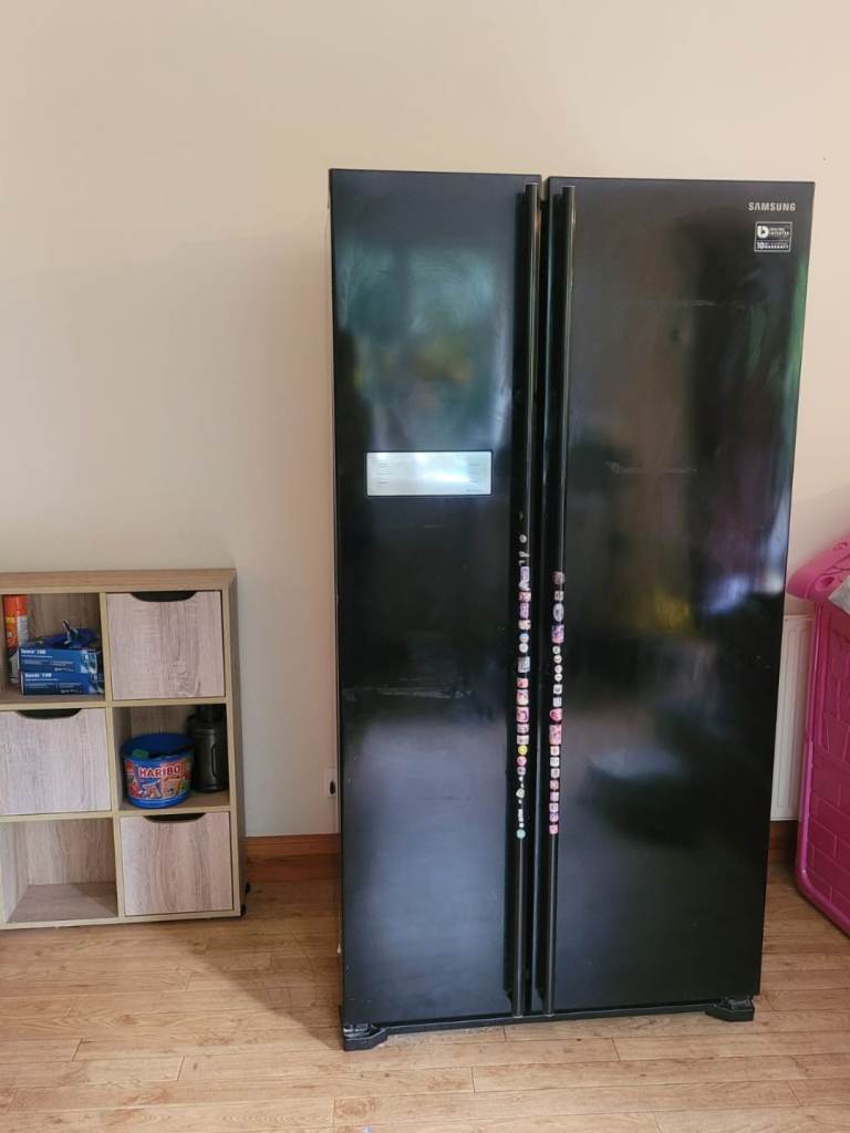 Samsung American fridge freezer