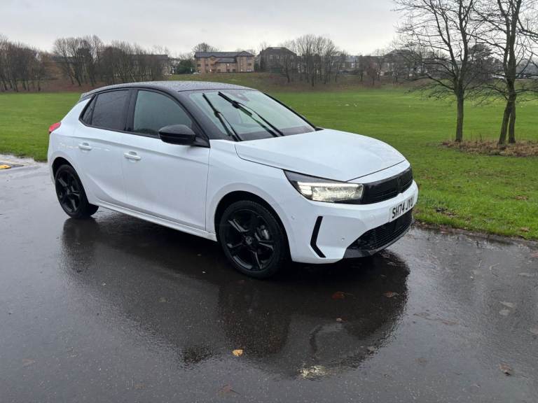 Vauxhall Corsa GS 5 door hatchback 2024 / White with black roof only 2192 miles!