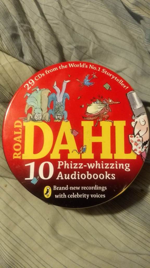Roald dahl 10 phiz whizzing Audiobooks (29 CDs). 10 classic stories read by celebrities £10