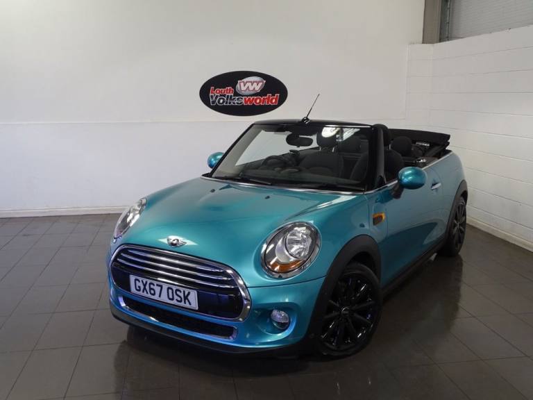 2017 MINI Convertible 1.5 Cooper Convertible 2dr Petrol Auto Euro 6 (s/s) (136 ps) Convertible Pe...