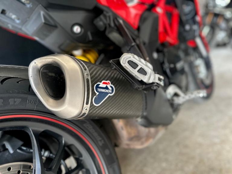 STUNNING 2014/14 DUCATI MULTISTRADA 1200 S PIKES PEAK MOTORCYCLE