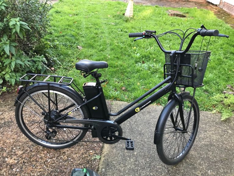 Etrends Electric City Bike with Basket and Rear Rack – Good Condition
