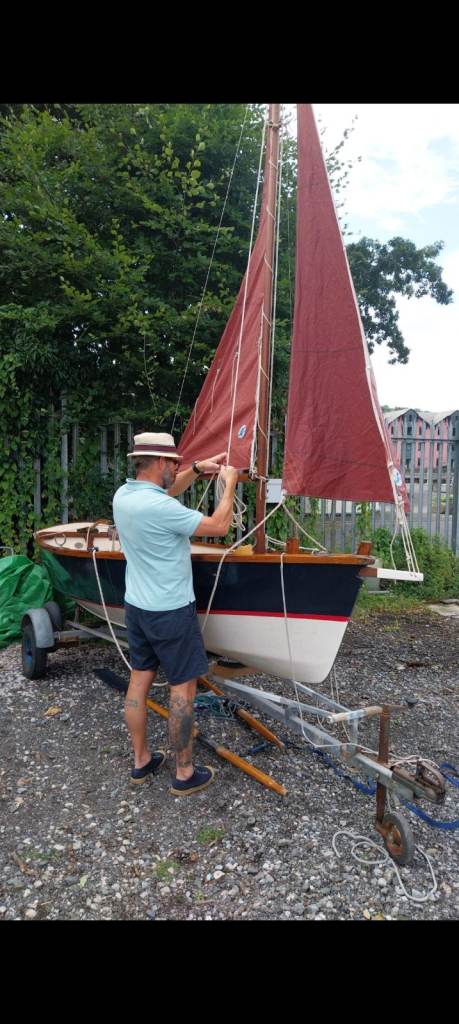 Wooden Gaff Rigged Sailing Dinghy with Combi Trailer