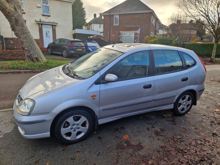 2004 Nissan Almera Tino 2.2 dCi 136 SE 5dr HATCHBACK Diesel Manual