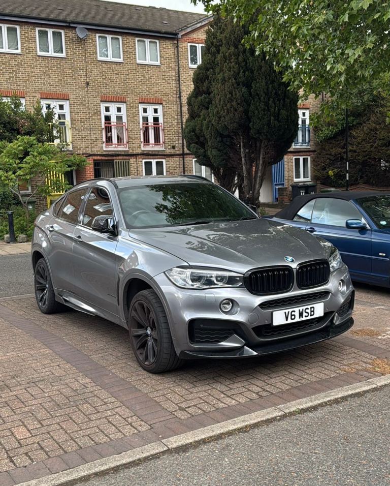 BMW, X6, Coupe, 2015, Semi-Auto, 2993 (cc), 4 doors