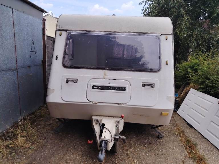 2 birth compass caravan needs work 