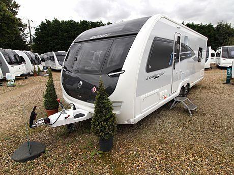 Swift Challenger Exclusive Grande 650 2024