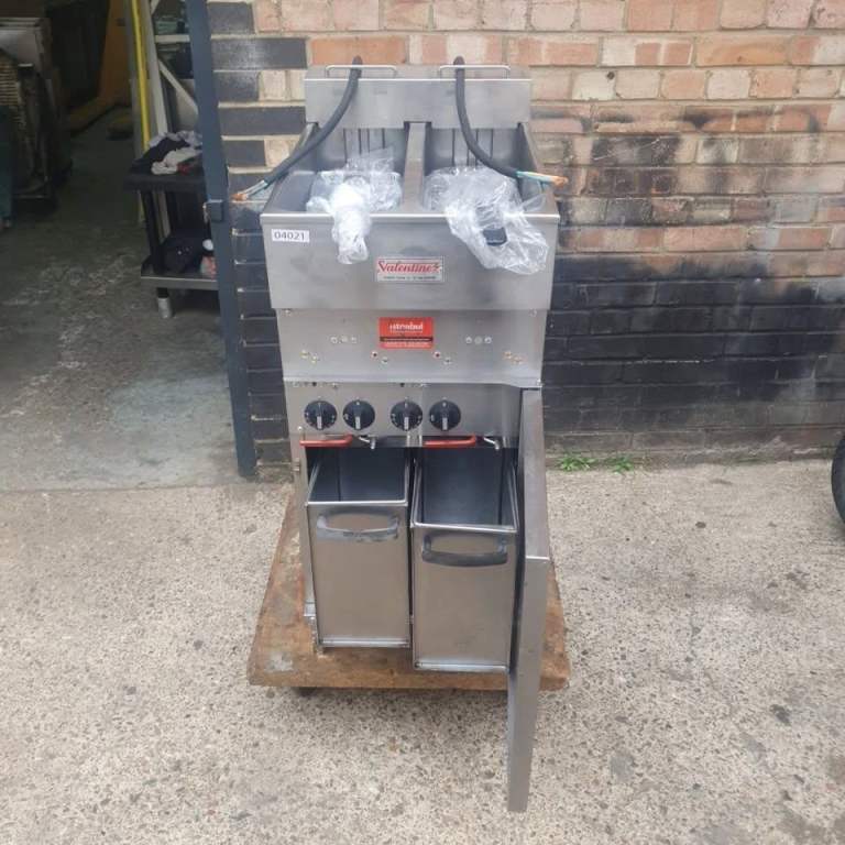Valentine Fryer V2200 - Single Phase Electric Chips Fryer - Seller refurbished 12/09/2025