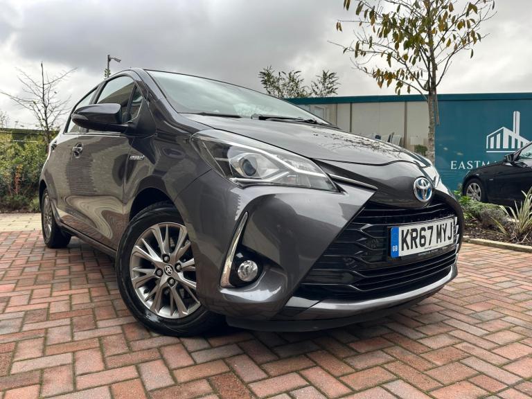 2017 Toyota Yaris 1.5 VVT-h Icon E-CVT Euro 6 (s/s) 5dr HATCHBACK Petrol/Electric Hybrid Automatic