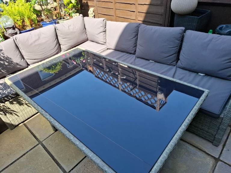 Comfy Grey Rattan Corner Sofa Set with Glass Coffee Table