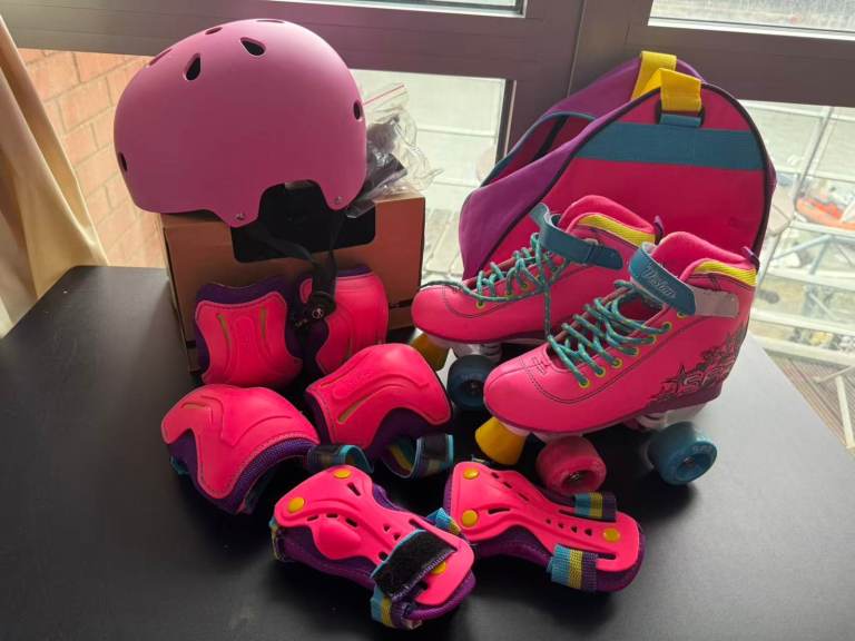 SFR Vision II Quad Children Roller Skates Set – Size 34, Helmet, Knee & Elbow Pads, Carry Bag