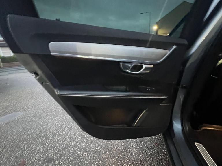 2018 Volvo S90 2.0 D4 R DESIGN 4dr Geartronic SALOON DIESEL Automatic