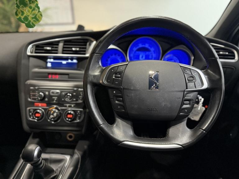 CITROEN DS4 1.6 e-HDi Airdream DStyle 2013