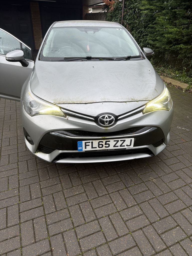 QUICK SALE TOYOTA AVENSIS 2.0 DIESEL ULEZ-LEZ FREE