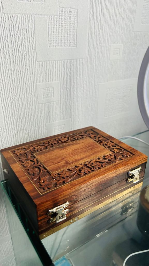 Small Vintage Chinese Carved Trinket Box