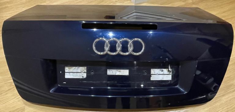 Audi A4 B6 Convertible boot lid - Moro blue