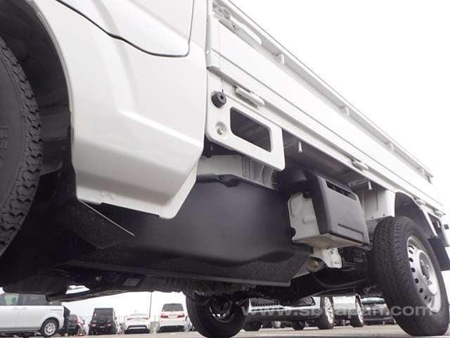 Nissan clipper 660 cc dx 4wd mini pick up only 9 miles japanese import 2024