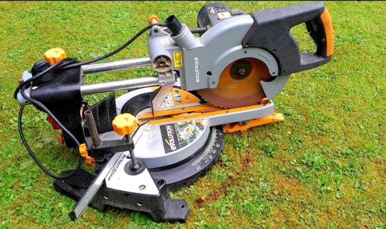 Mitre saw for hire 