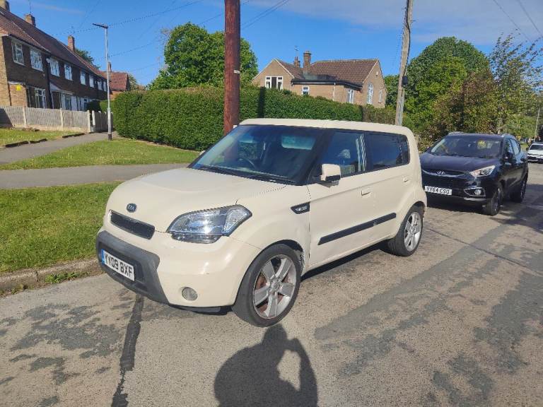 Kia, SOUL, Hatchback, 2009, Manual, 1582 (cc), 5 doors