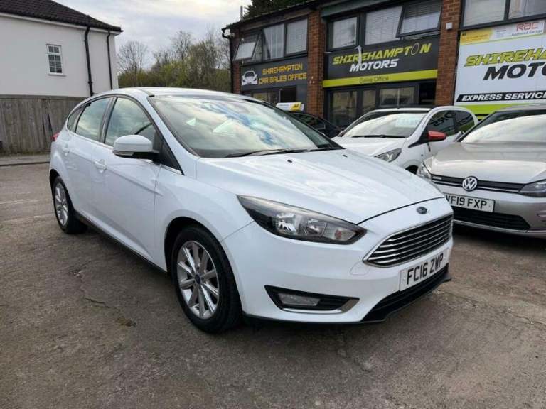 2016 Ford Focus 1.0T EcoBoost Titanium Auto Euro 6 (s/s) 5dr HATCHBACK Petrol Automatic