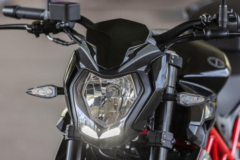 Benelli BN125cc Naked Motorcycle Learner Legal Commuter For Sale Best 125cc