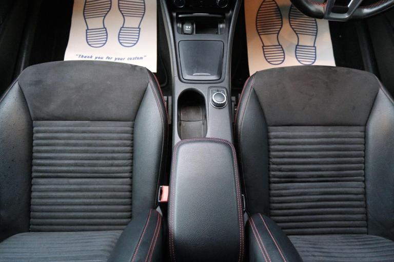  Mercedes-Benz A-Class 1.6 A180 BlueEfficiency Sport Hatchback 5dr Petrol 7G-DCT Euro 6 (s/s) (12...