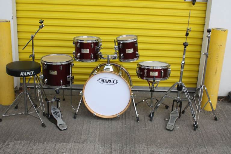 Rare Mapex V Series Wine Red 5 Piece Compact Drum Kit ~ 18in Bass Drum ~ All Hardware ~  £425 ono