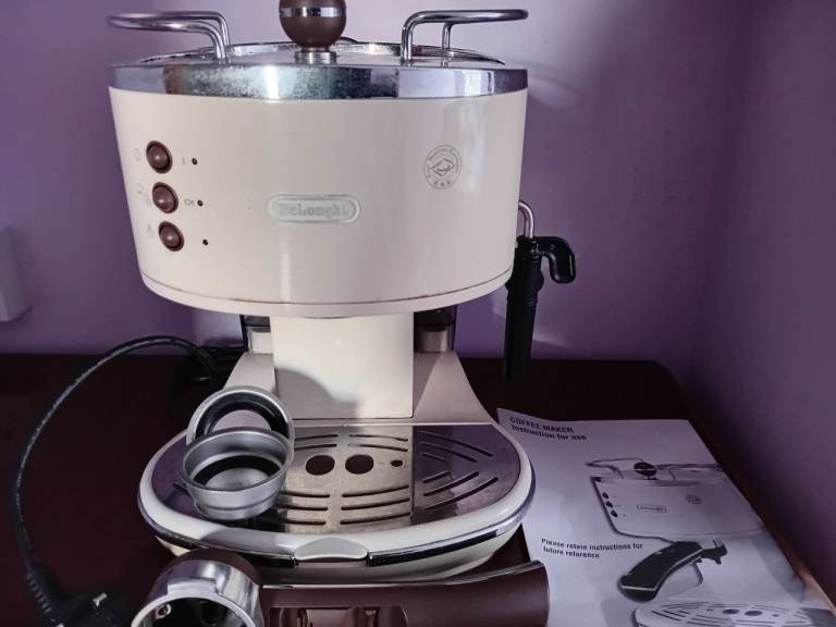 DeLonghi Icona Espresso/Cappuccino Coffee Machine