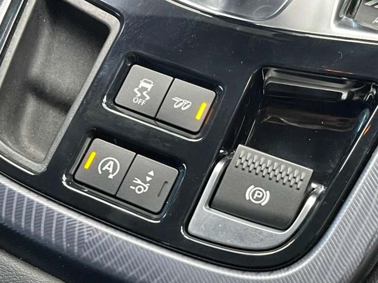 2019 Jaguar F-Type 2.0 R-Dynamic 2dr Auto COUPE PETROL Automatic