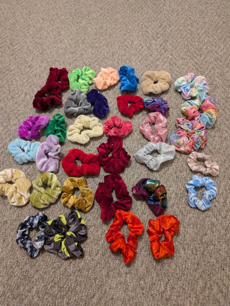 Big bundle of Girl's scrunchies hair Accessories
