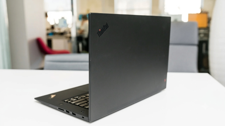 Lenovo ThinkPad X1 Extreme Gen 2 / 4K Display / i7 / 32GB RAM