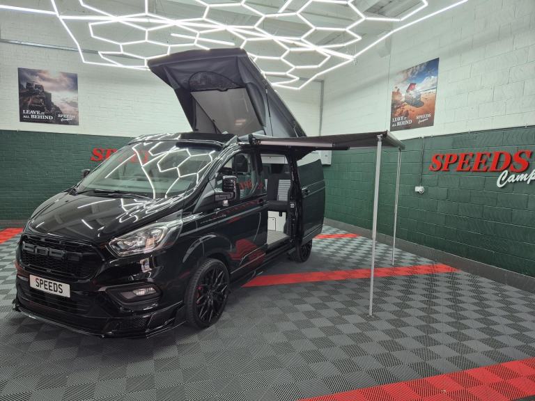 FORD TRANSIT CUSTOM LIMITED SPEEDS EDITION CAMPER AUTOMATIC 4 BERTH, High Spec