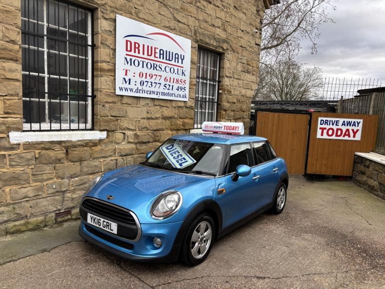 MINI HATCH 1.5 5-Door Hatch One D 2016