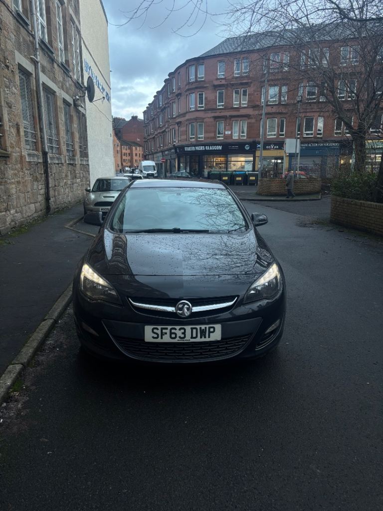 Vauxhall, ASTRA, Hatchback, 2013, Manual, 1686 (cc), 5 doors