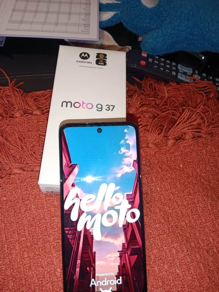 Motorola Moto G37 - Pink, Brand New in Box